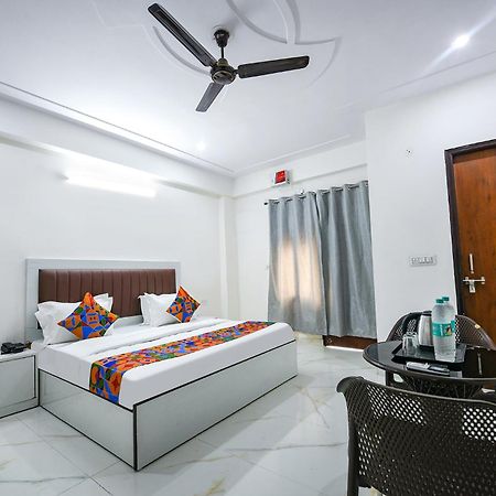 Fabhotel The Yashobhumi Near Yashobhoomi Convention Centre 델리 외부 사진