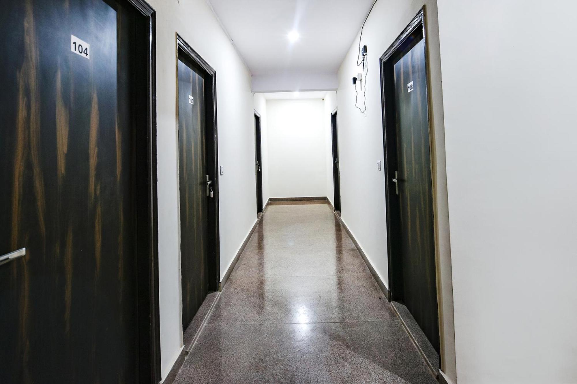 Fabhotel The Yashobhumi Near Yashobhoomi Convention Centre 델리 외부 사진