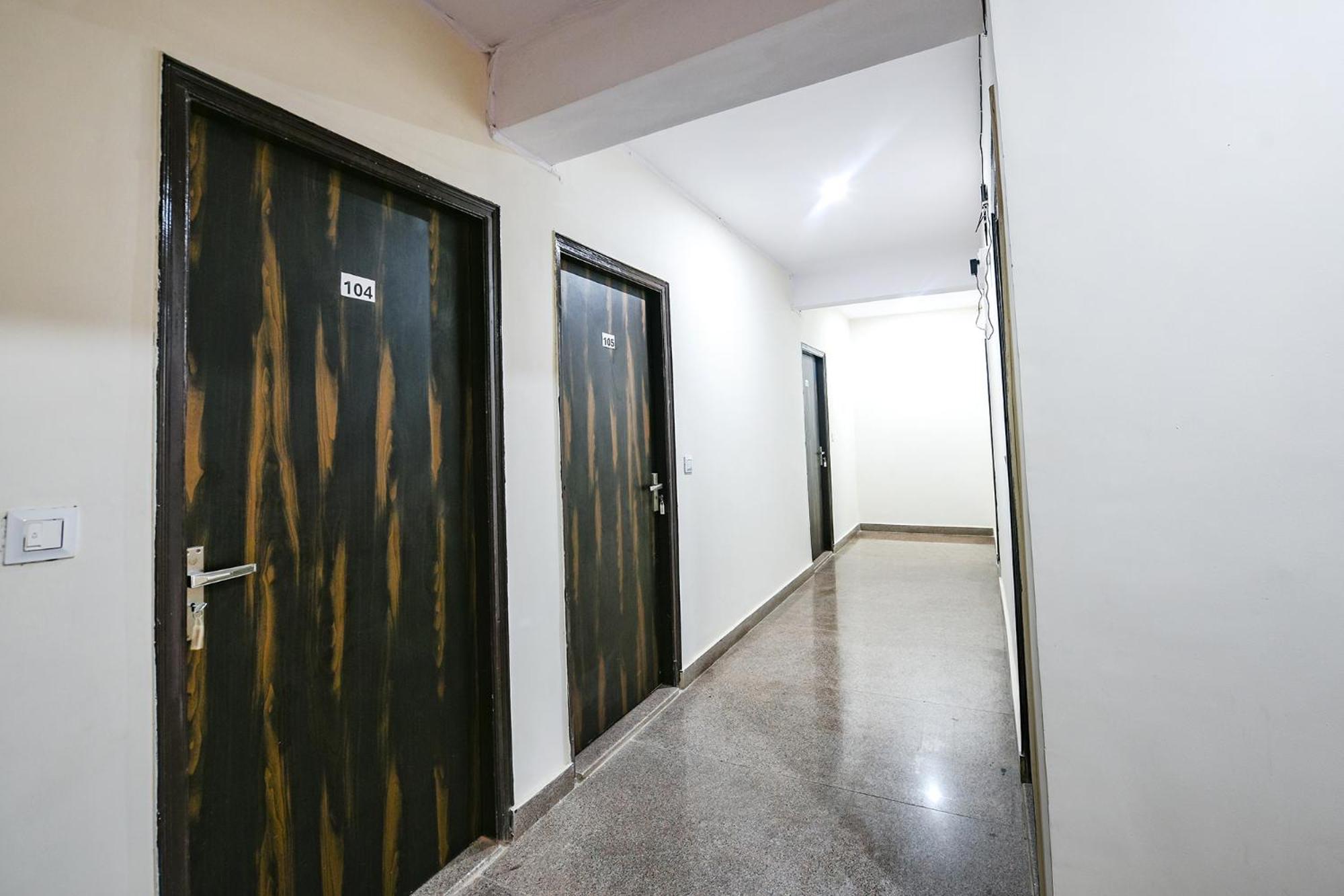 Fabhotel The Yashobhumi Near Yashobhoomi Convention Centre 델리 외부 사진